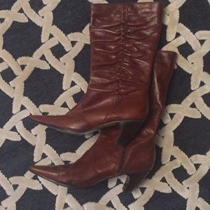Seychelles brown boots